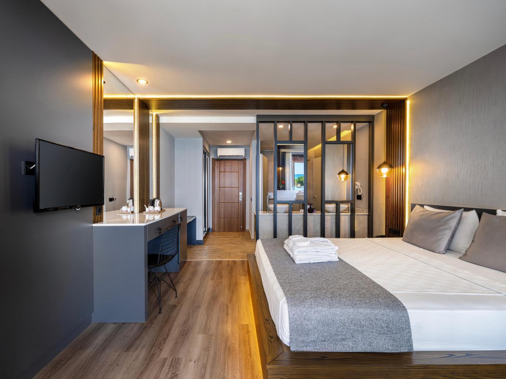 Adora Calma Beach Hotel Adults Only Kızılot Eksteriør bilde