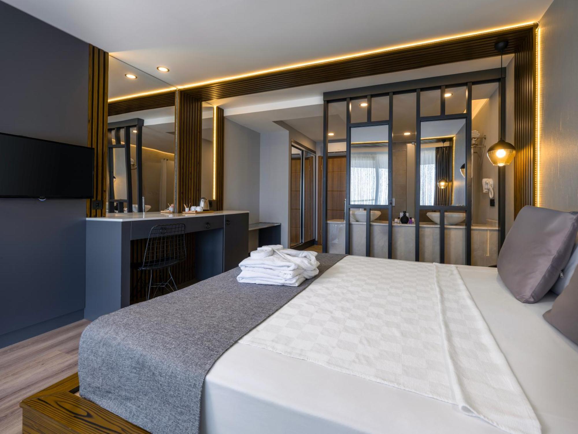 Adora Calma Beach Hotel Adults Only Kızılot Eksteriør bilde
