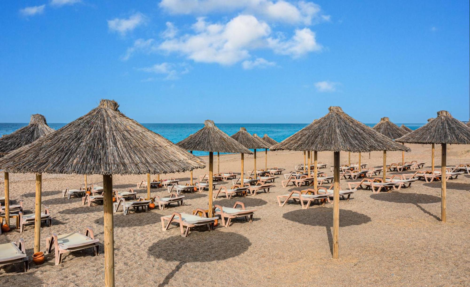 Adora Calma Beach Hotel Adults Only Kızılot Eksteriør bilde