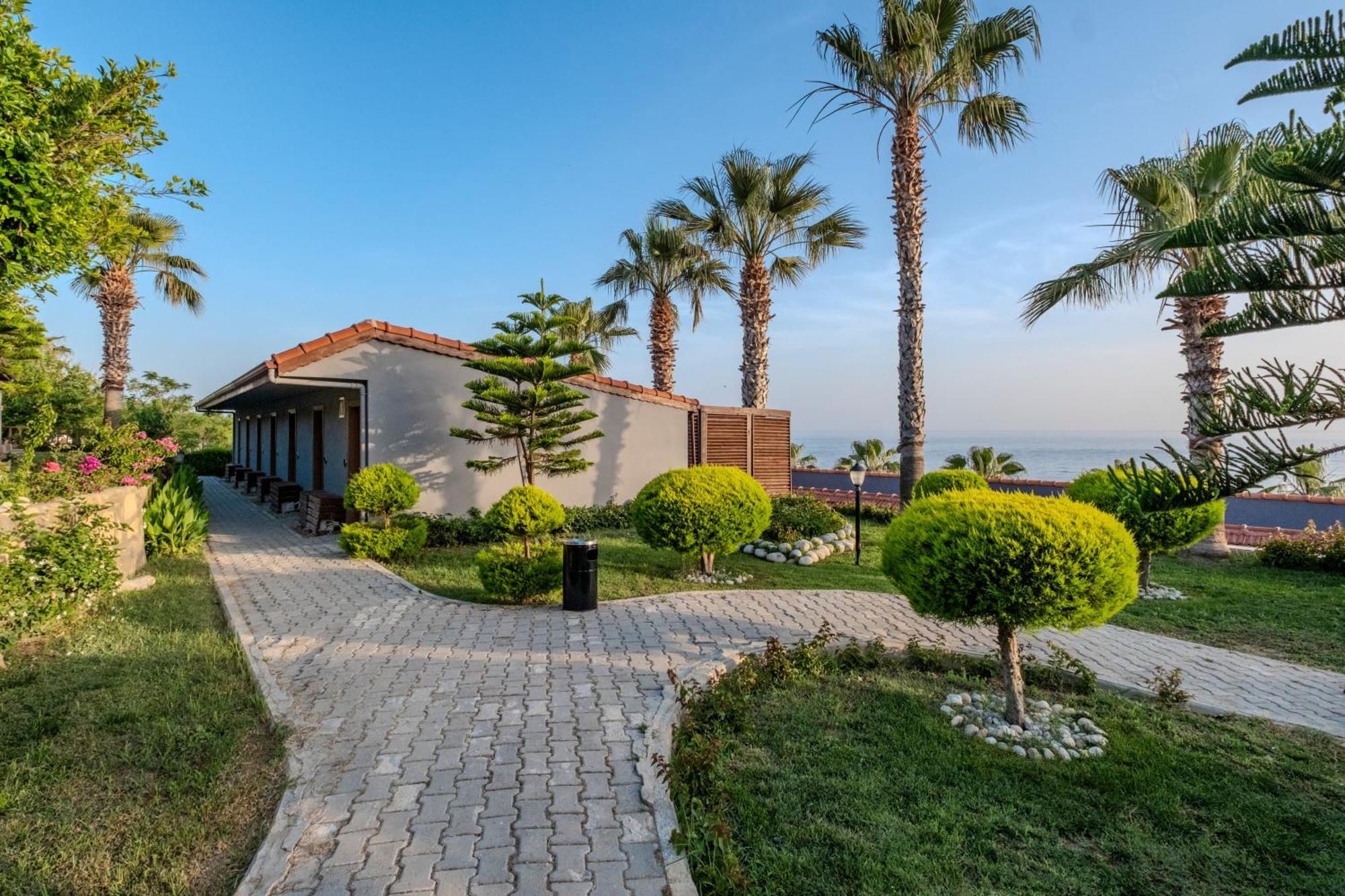 Adora Calma Beach Hotel Adults Only Kızılot Eksteriør bilde
