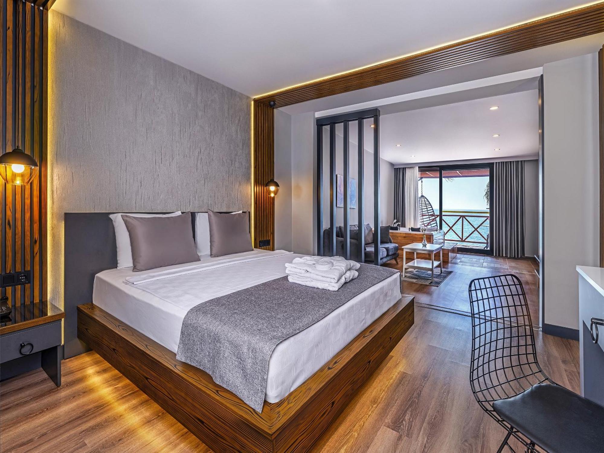 Adora Calma Beach Hotel Adults Only Kızılot Eksteriør bilde